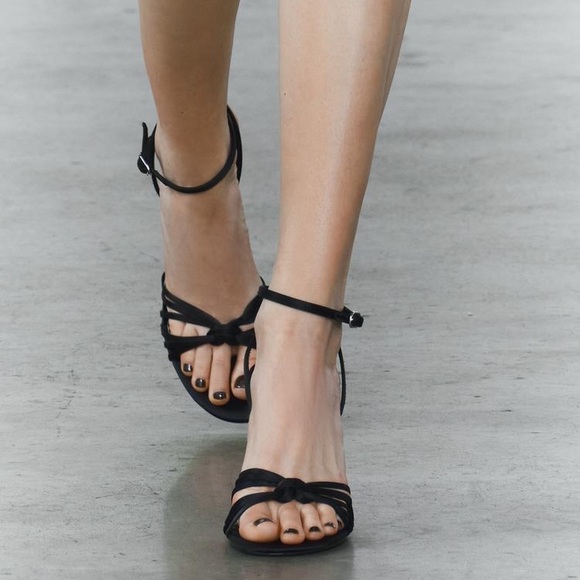 ZARA KNOTTED STRAPPY SANDALS - Picture 2 of 9